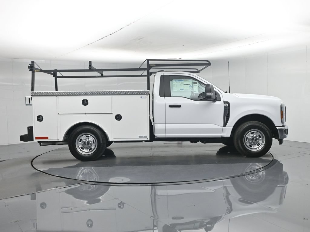 New 2026 Oxford White Ford XL image 28