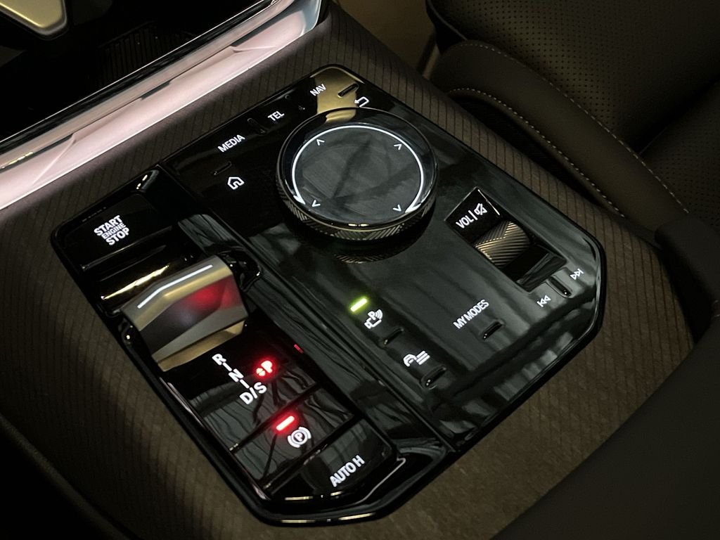 2026 BMW X3 30 - Photo 20