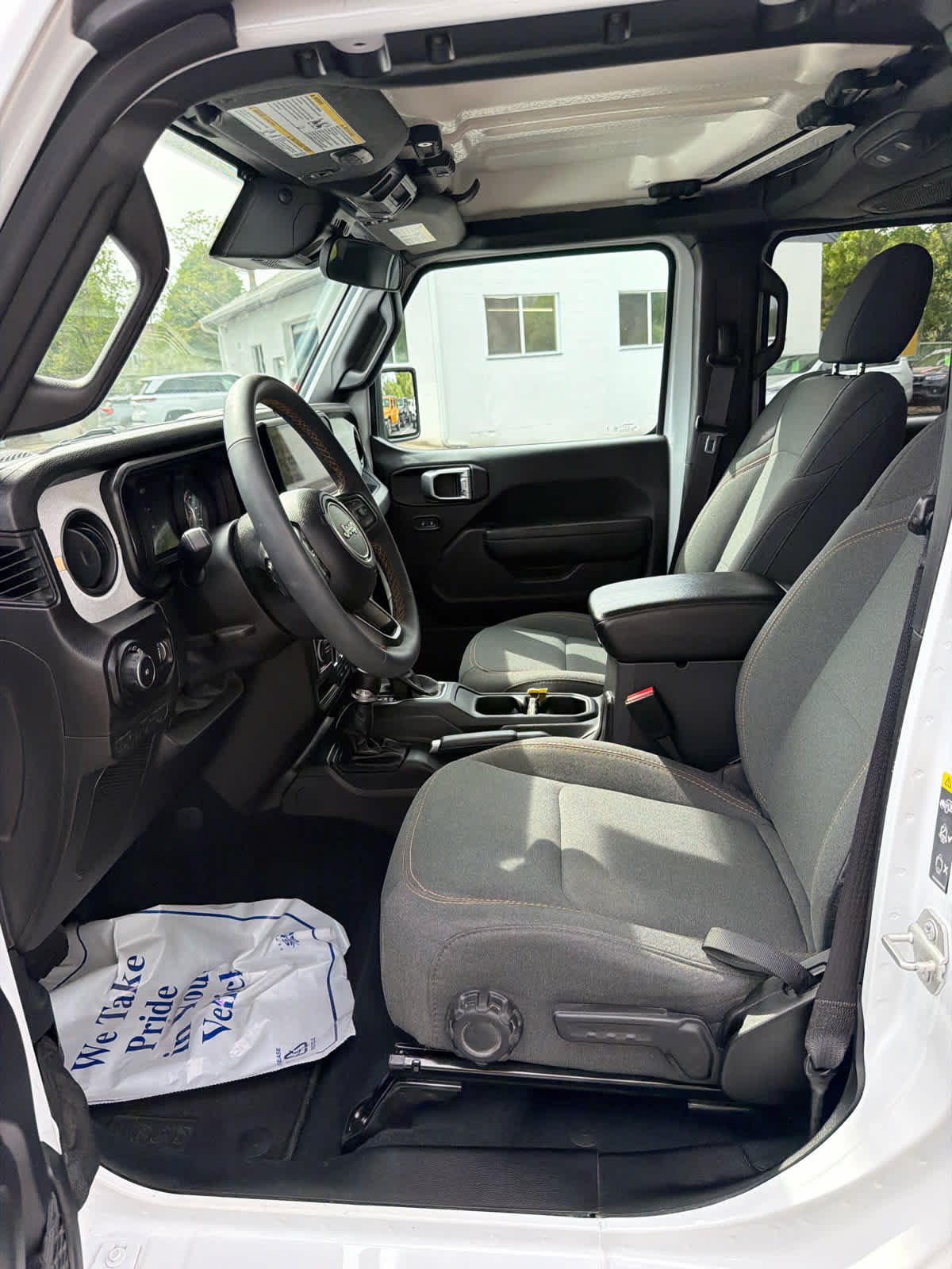 Used 2024 Bright White Clearcoat Jeep Sport S image 9