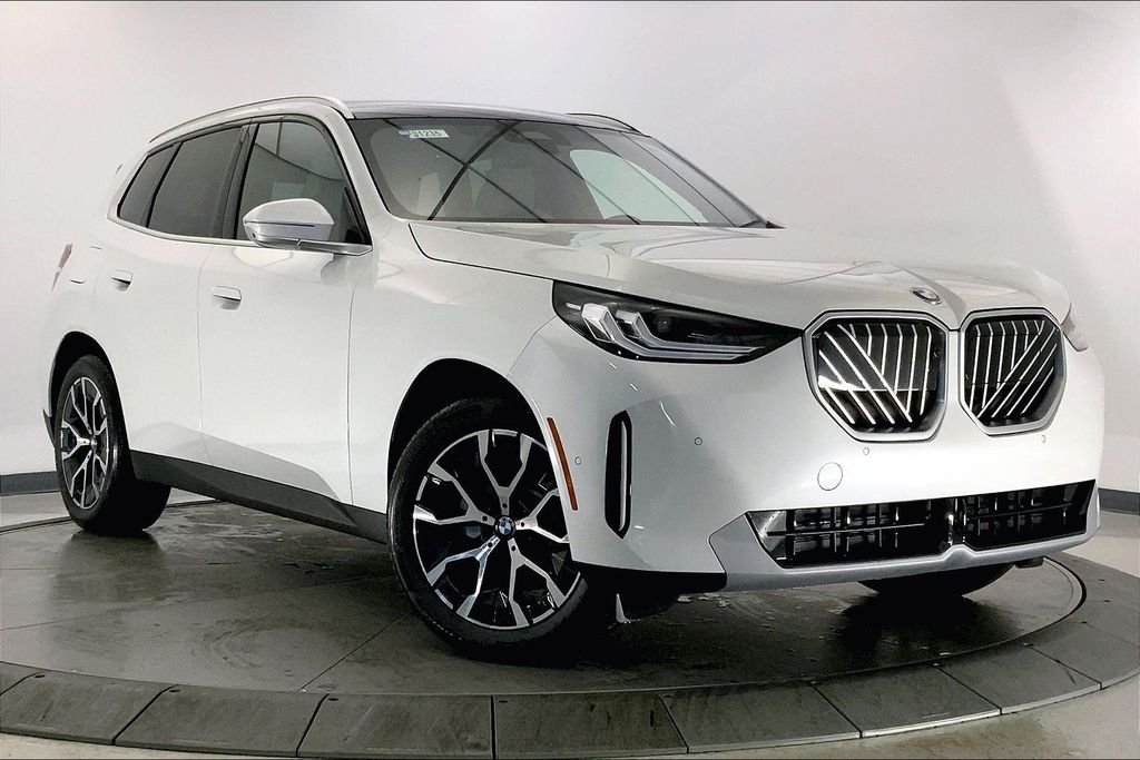 New 2026 Mineral White Metallic BMW xDrive image 11