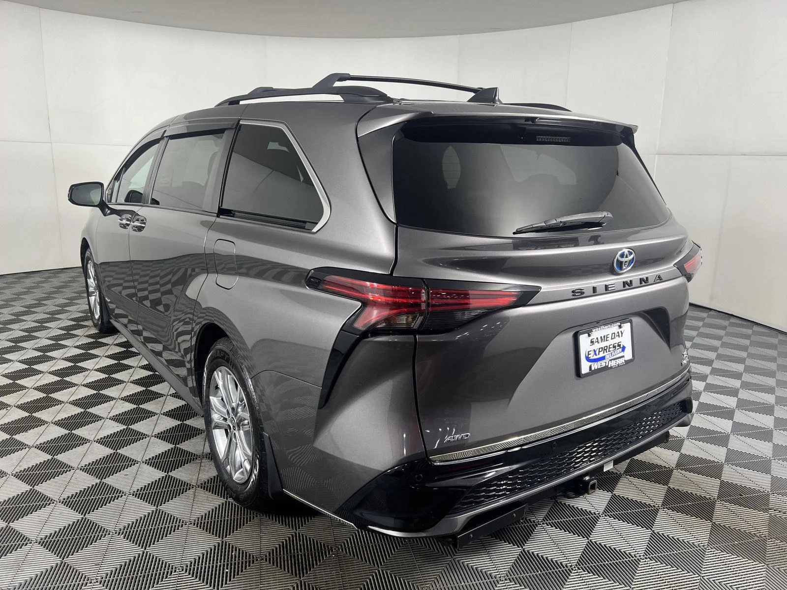 Used 2021 Predawn Gray Mica Toyota XSE image 2