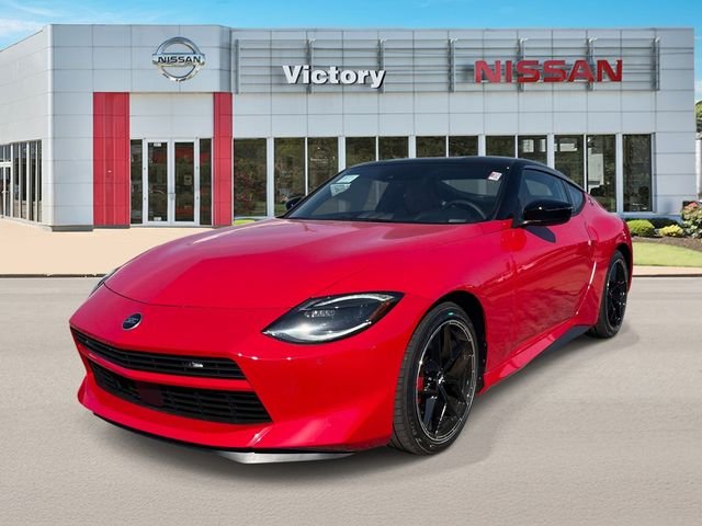 New 2027 Solid Red / Super Black Two-tone Nissan Performance image 7