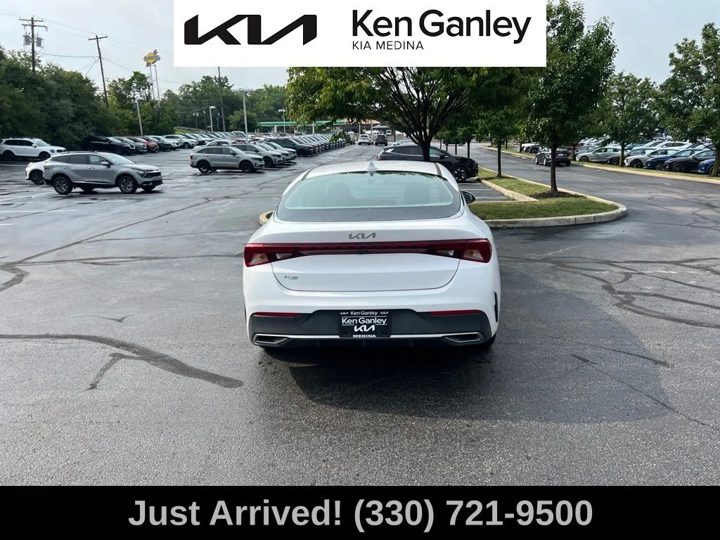 Certified Used 2022 White Kia LX image 6