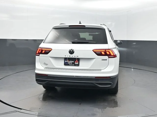 Used 2022 White Volkswagen 2.0T S image 37