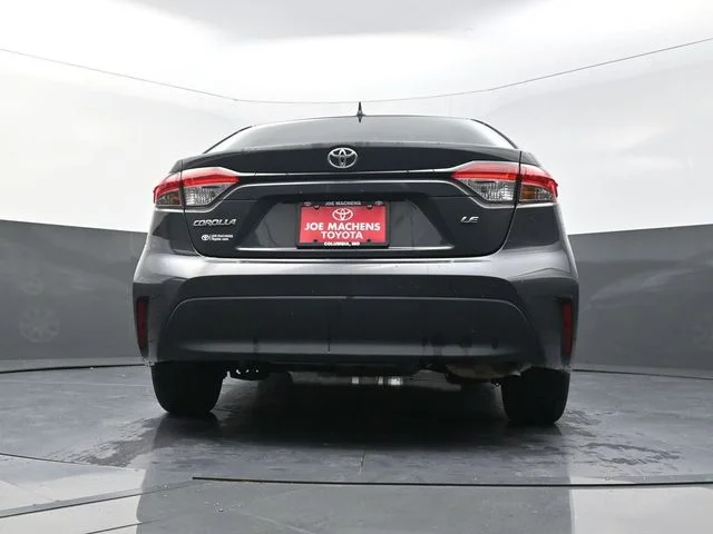Used 2024  Toyota LE image 36