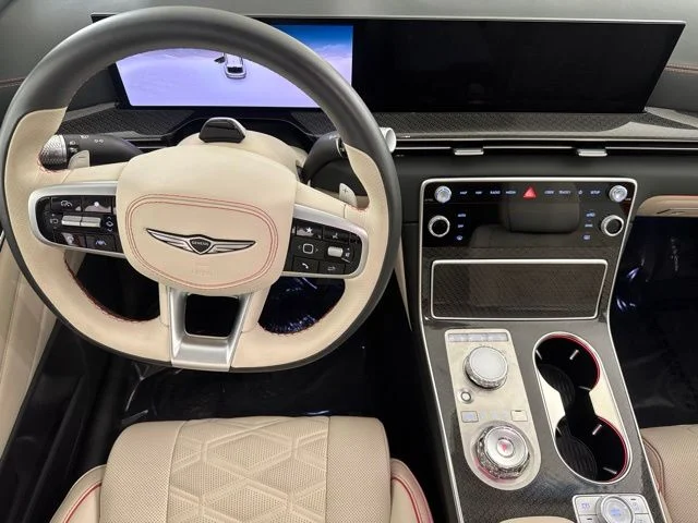 Used 2025 Silver Genesis 3.5T e-SC image 22