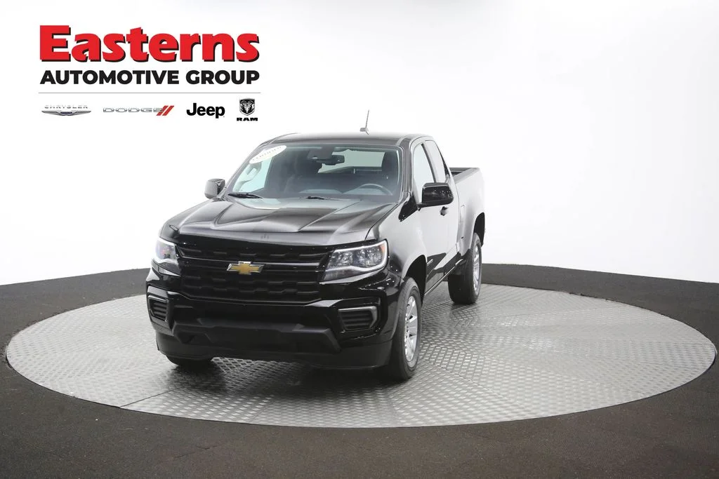 Used 2022 Black Chevrolet LT image 36