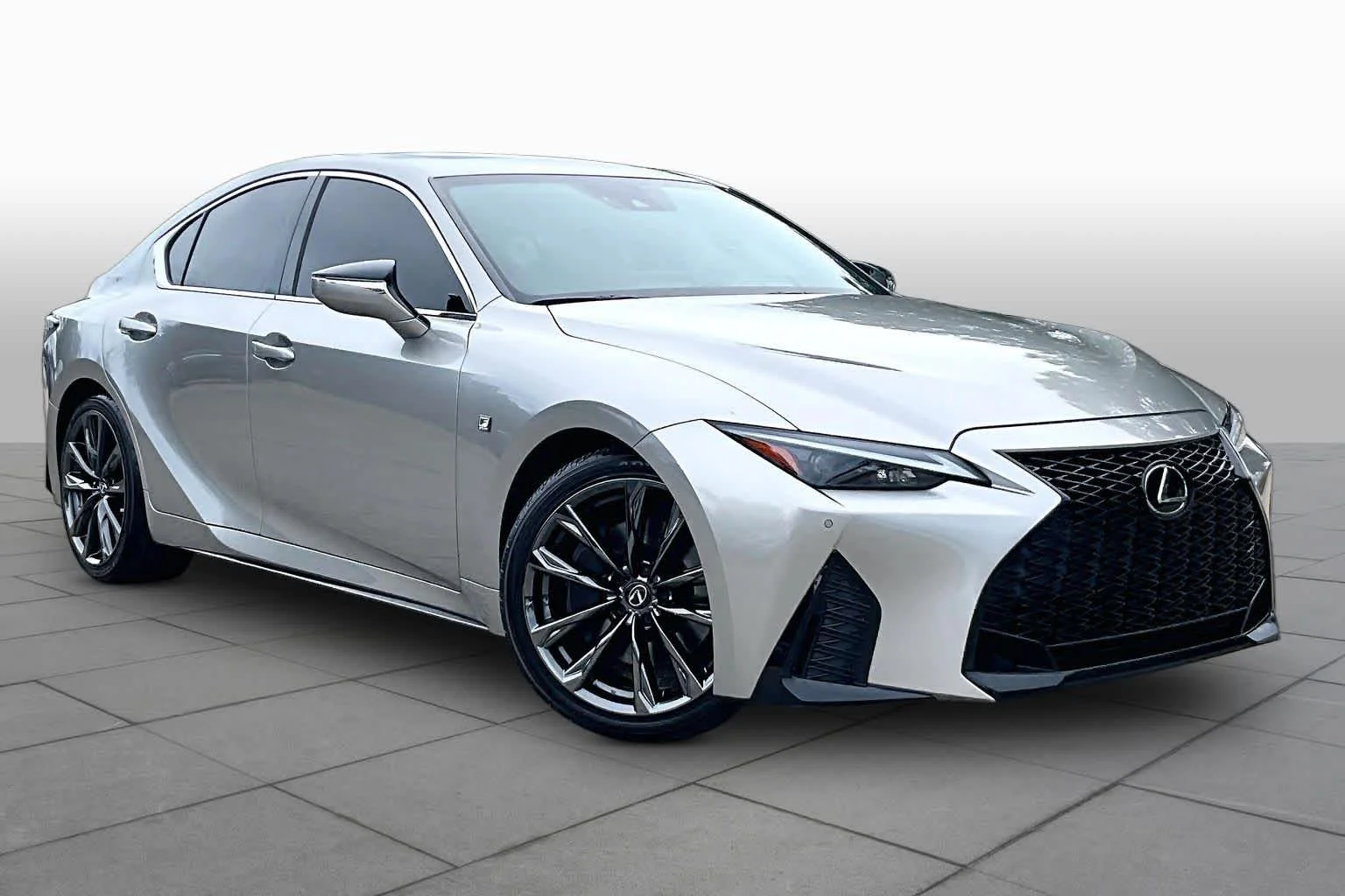 Used 2021 Atomic Silver Lexus F SPORT image 3