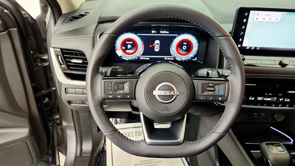 Used 2024 Gun Metallic Nissan FWD SL w/ Premium Pkg image 14