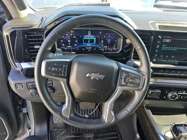 Used 2024 Gray Chevrolet RST image 7
