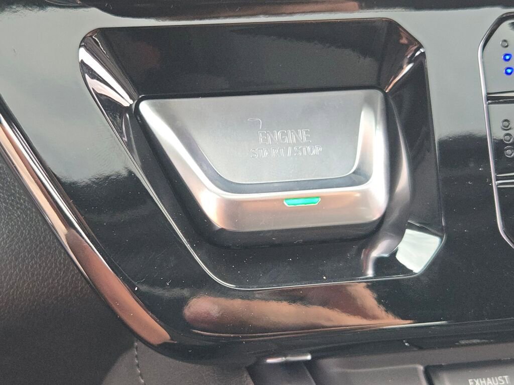 New 2026 Glacier White Tricoat GMC Denali image 35