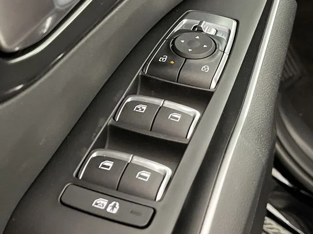 New 2026 Ebony Black Kia S image 13