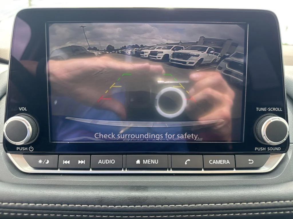 Used 2023 Gray Nissan SV image 33