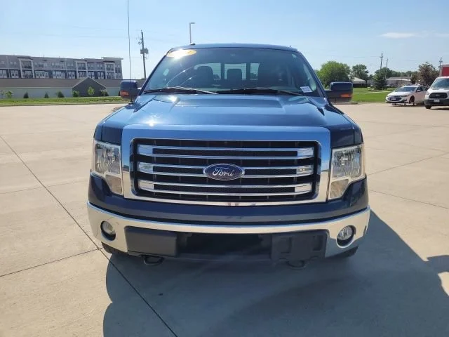 Used 2013  Ford XL image 28