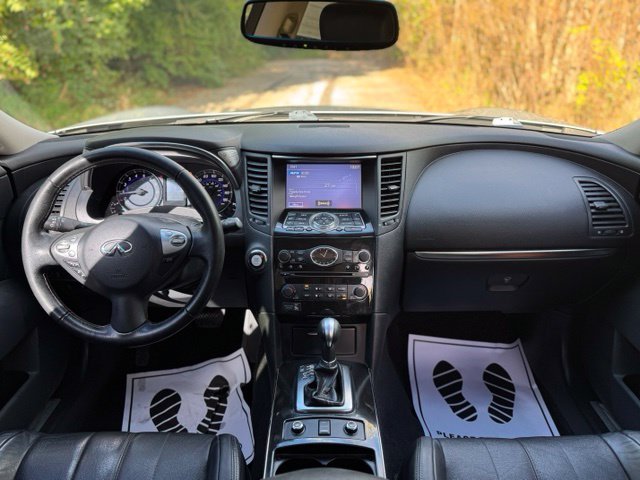 Used 2017 Liquid Platinum INFINITI Base image 21