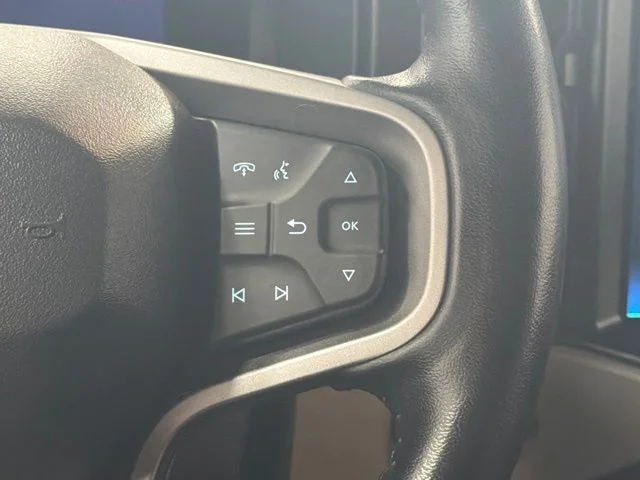Used 2022 Gray Ford Wildtrak image 16