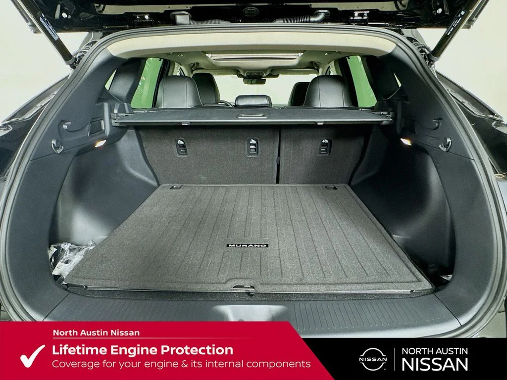 New 2026 Black Nissan Platinum image 33