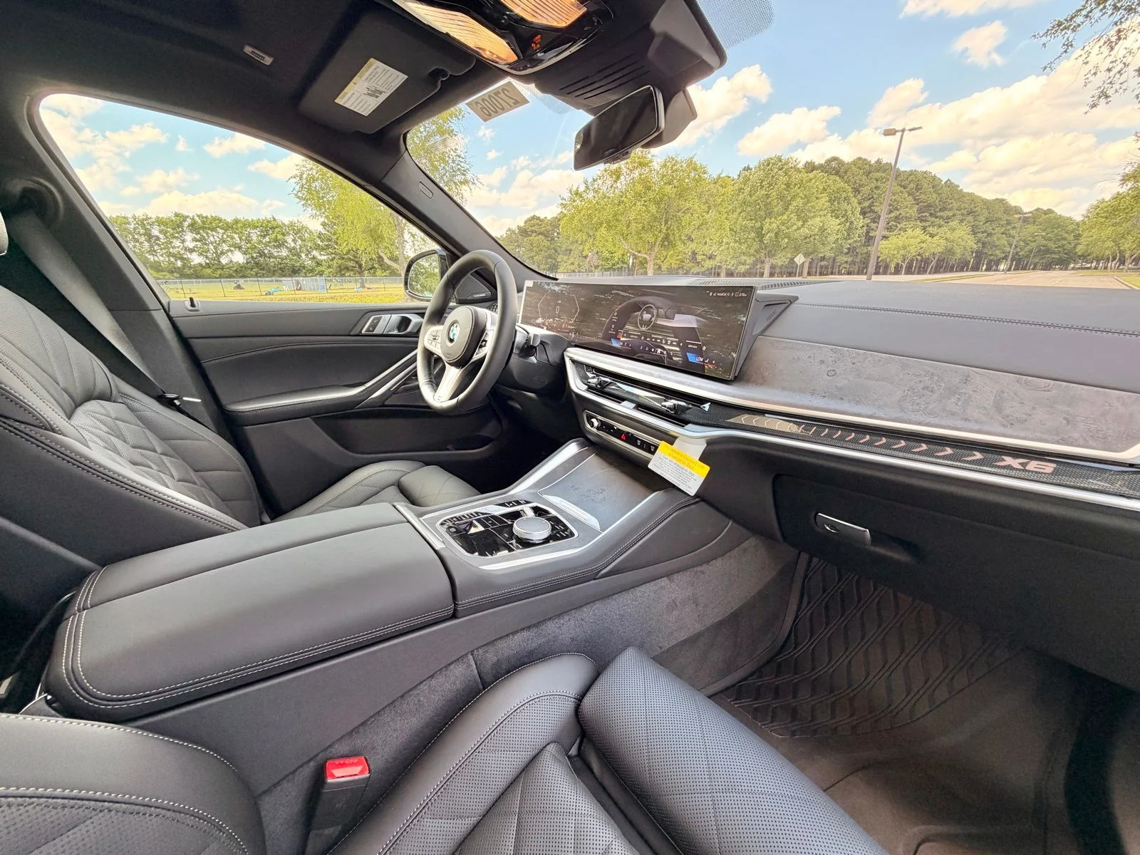 New 2027 Carbon Black Metallic BMW xDrive40i image 18