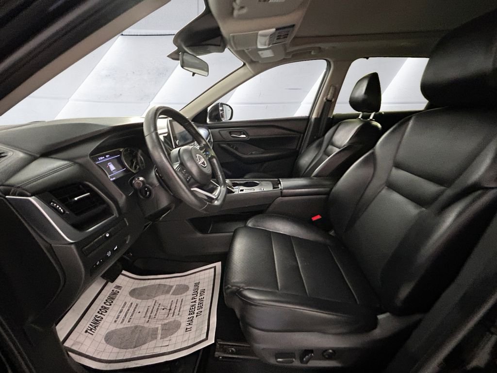 Used 2024 Black Nissan SV image 7