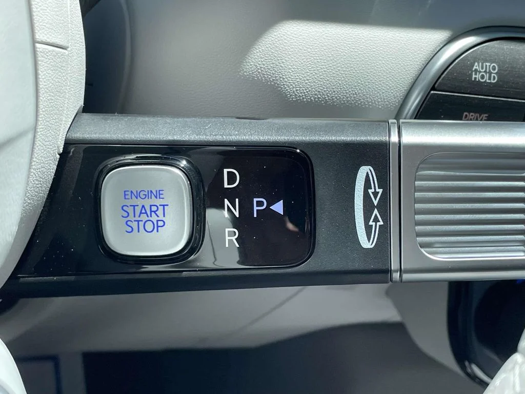 New 2026 Black Hyundai SEL Premium image 26