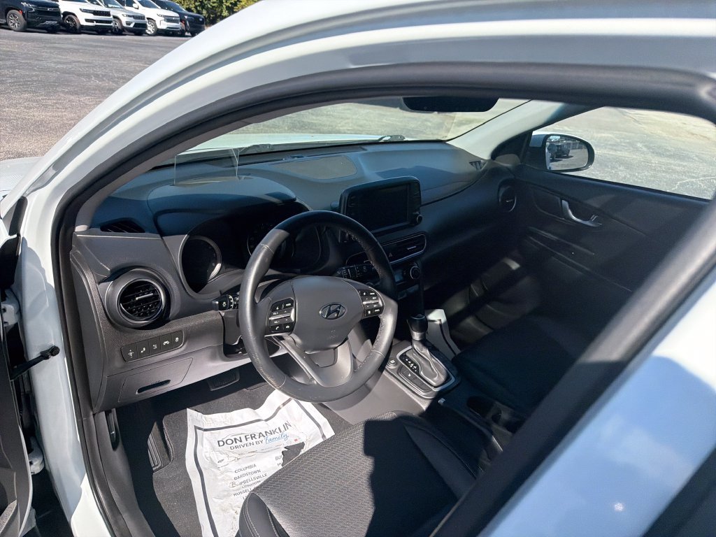 Used 2020 White Hyundai Ultimate image 16