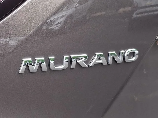 Used 2016 Brown Nissan S image 32