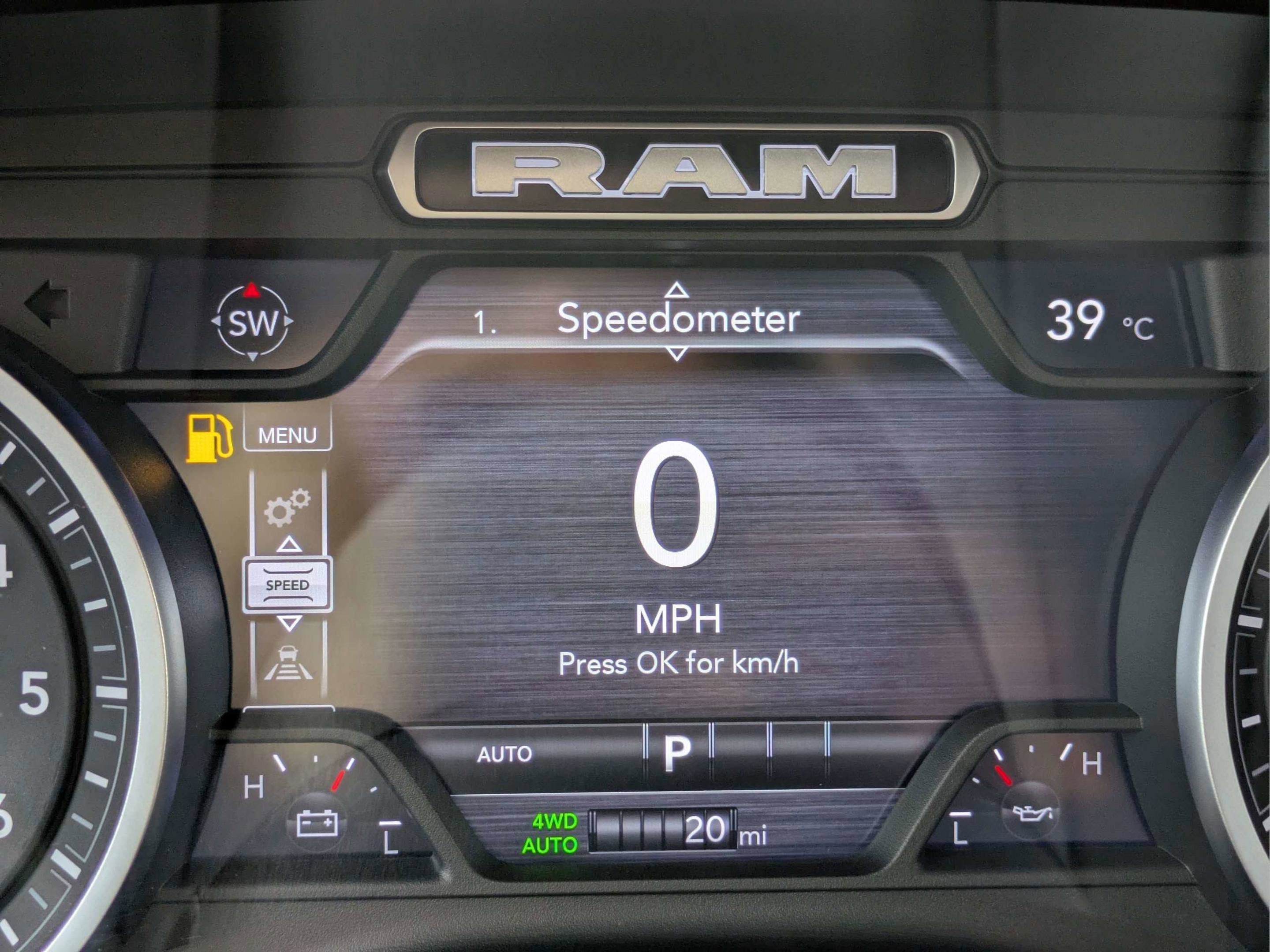 New 2026 Diamond Black Crystal Pearlcoat Ram Big Horn image 31