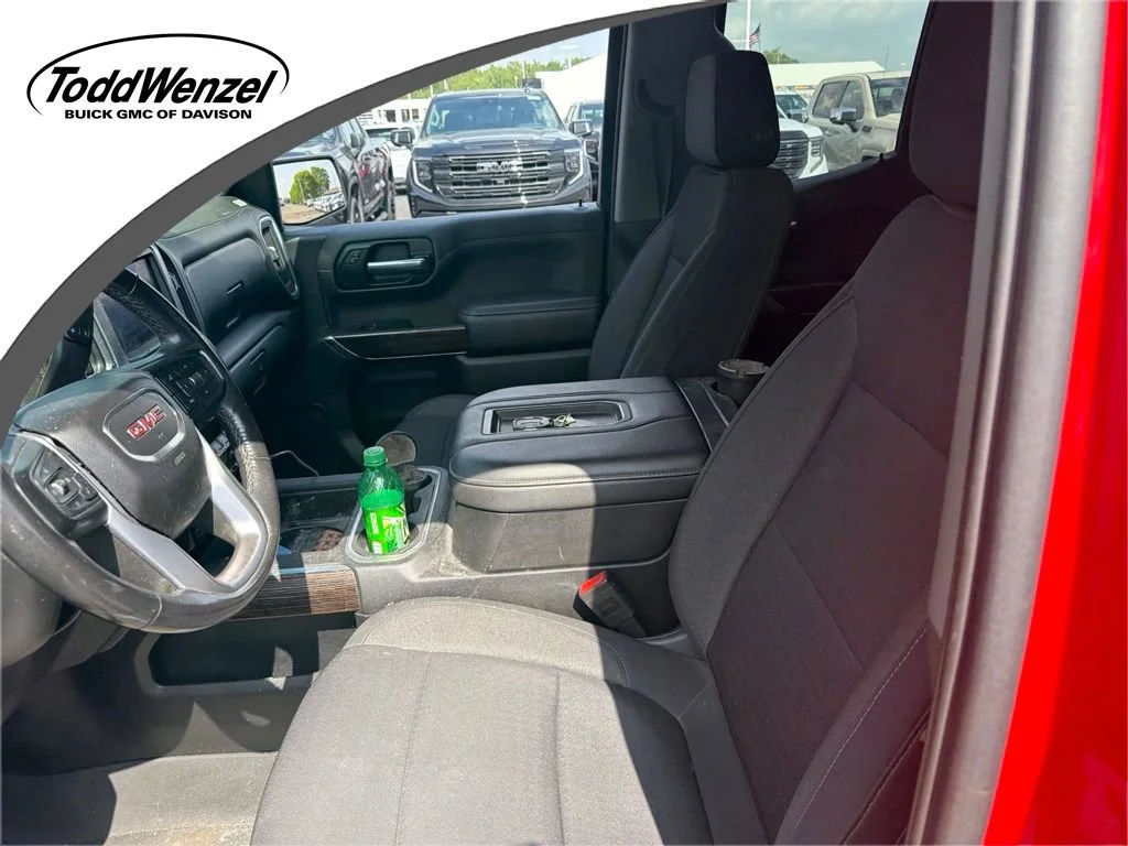 2020 GMC Sierra 4WD Double Cab Standard Box Elevation's photo