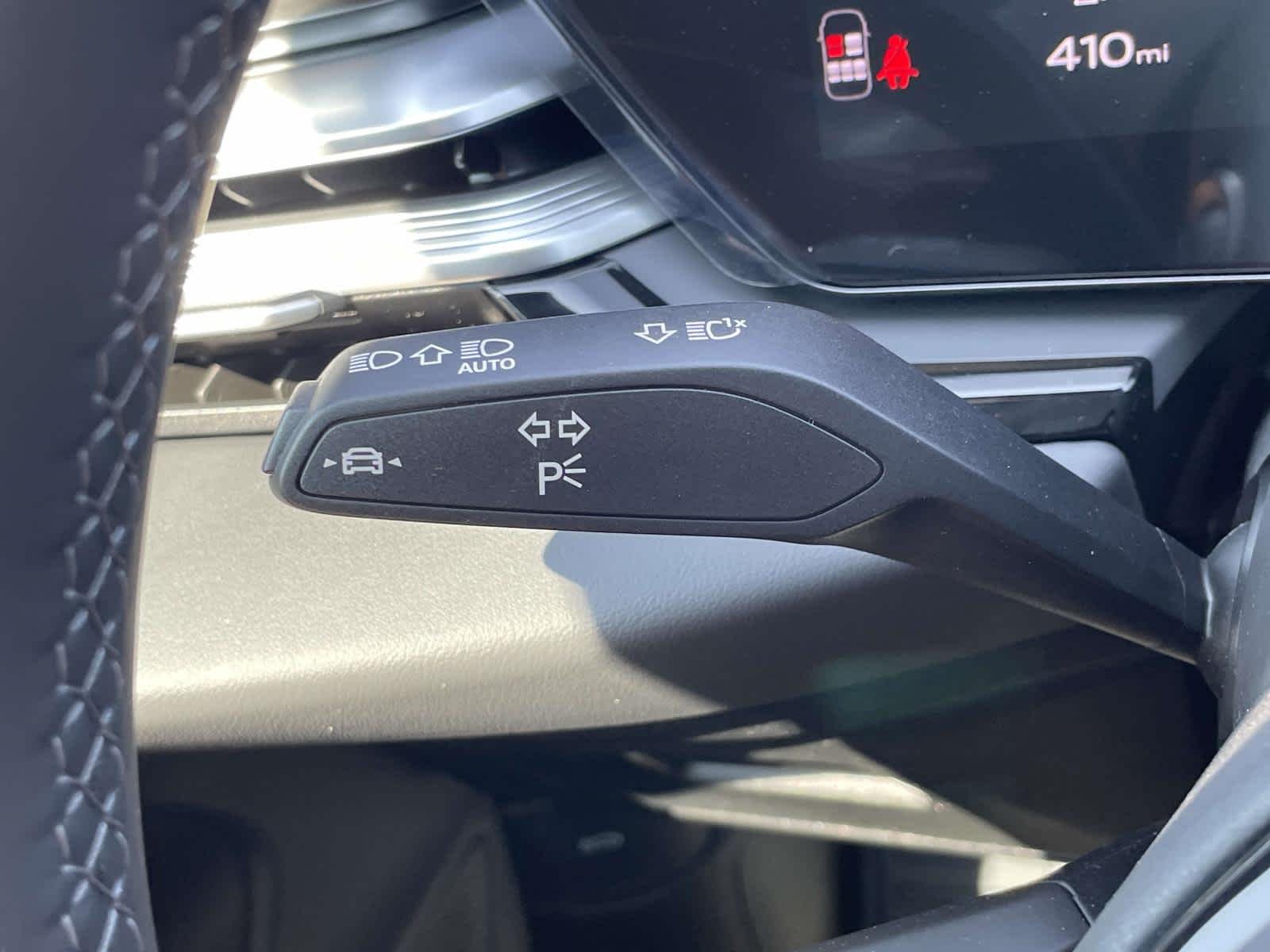 New 2026 5UA2/Blue Audi Premium Plus image 35