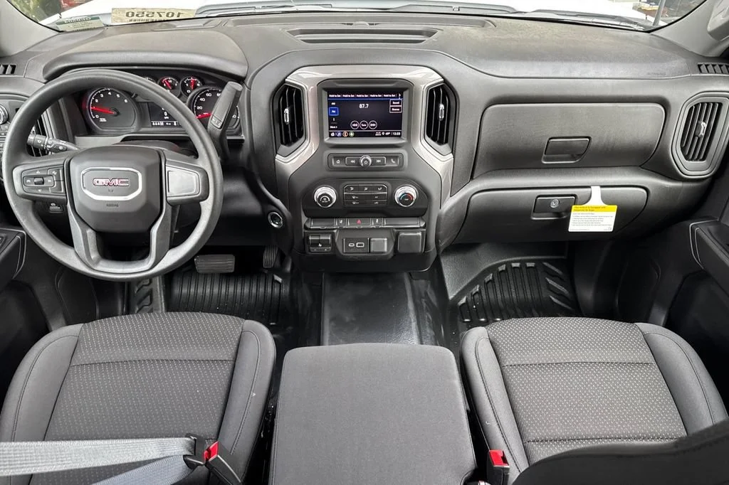 2026 GMC Sierra 2500HD Pro - Photo 10