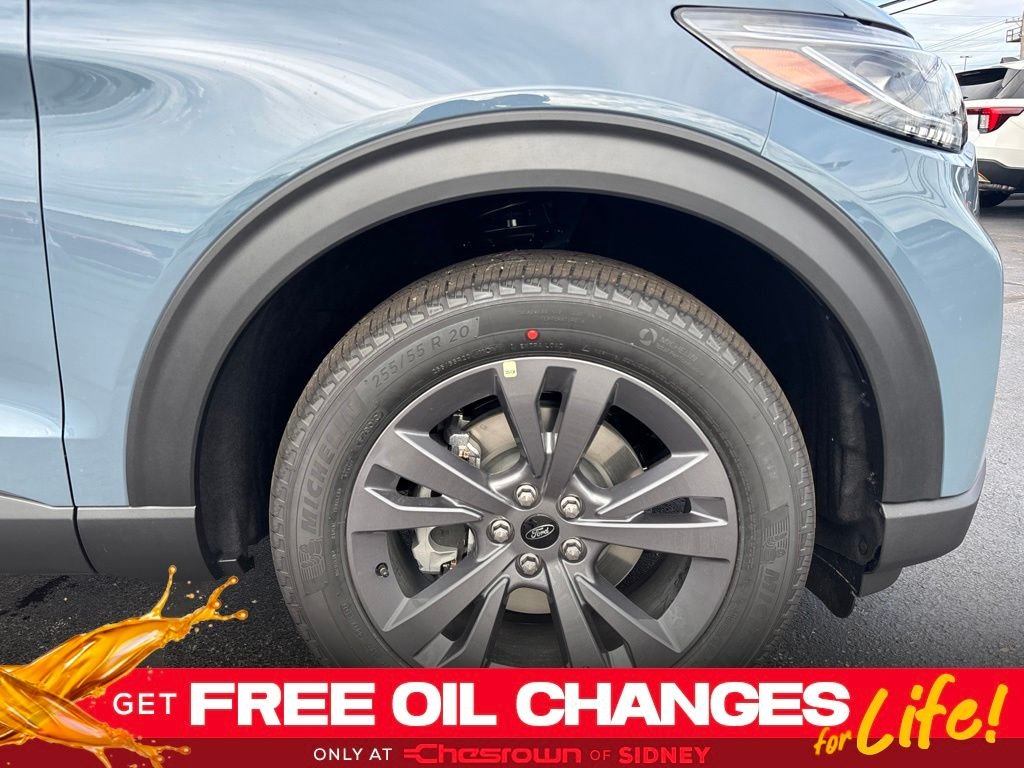 New 2026 Vapor Blue Metallic Ford Active image 12
