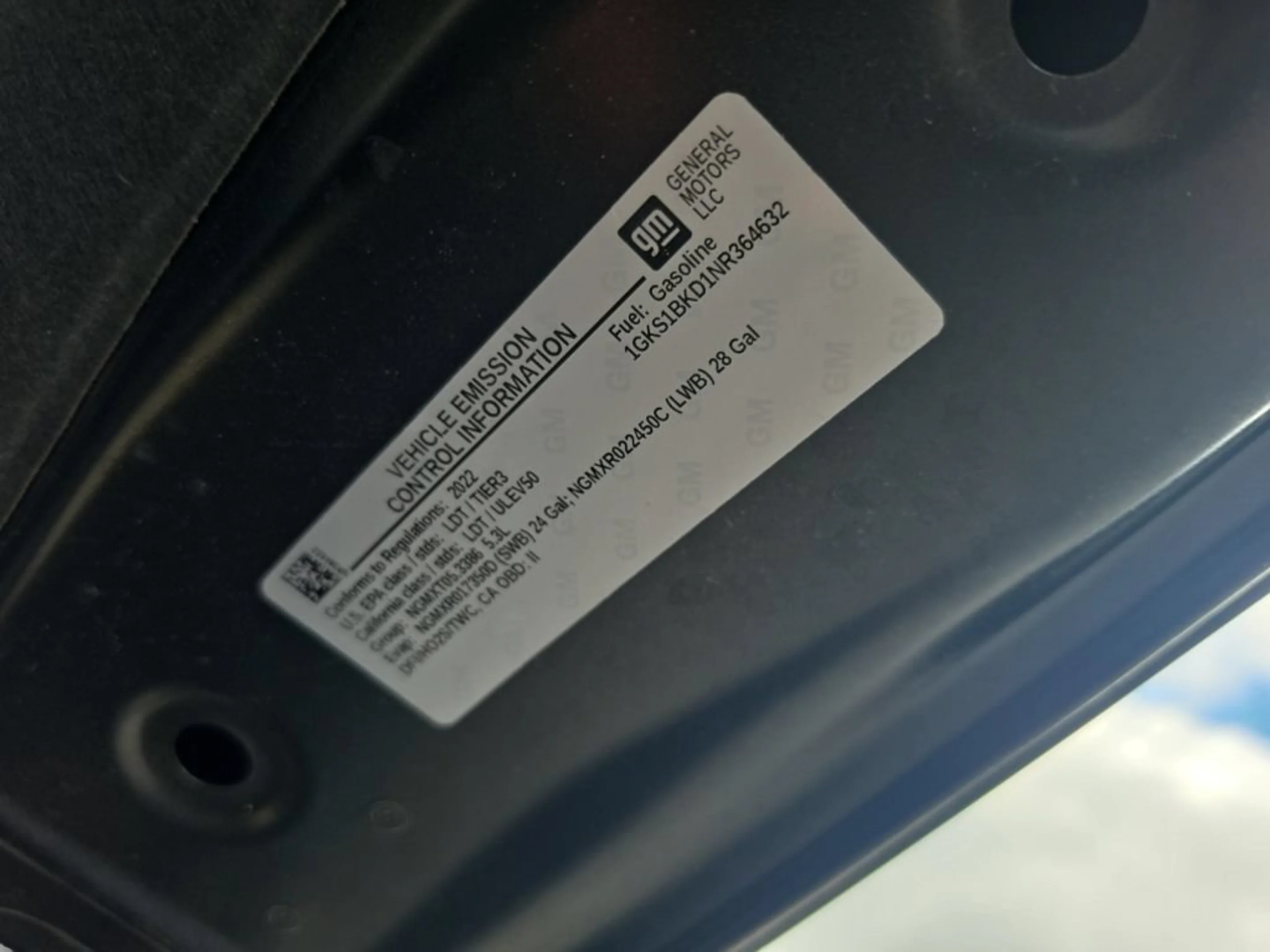 Used 2022 Onyx Black GMC SLT image 32