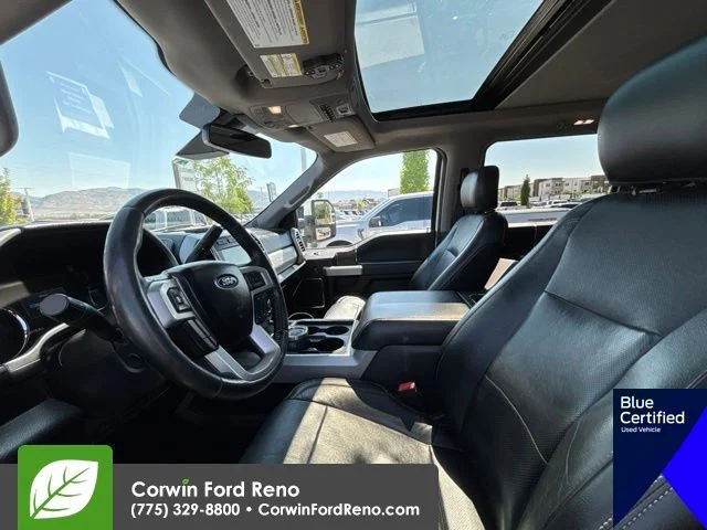 Used 2018 White Platinum Clearcoat Metallic Ford Lariat image 10