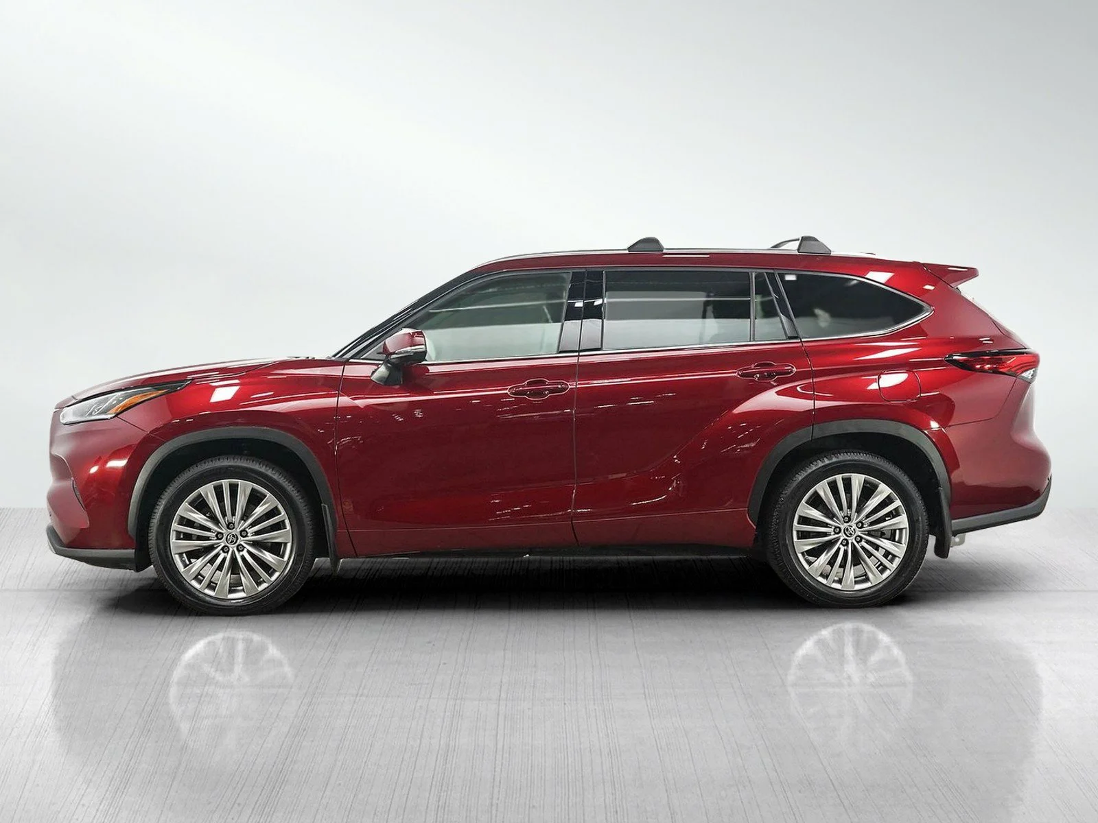 Used 2022 Red Toyota Platinum image 2