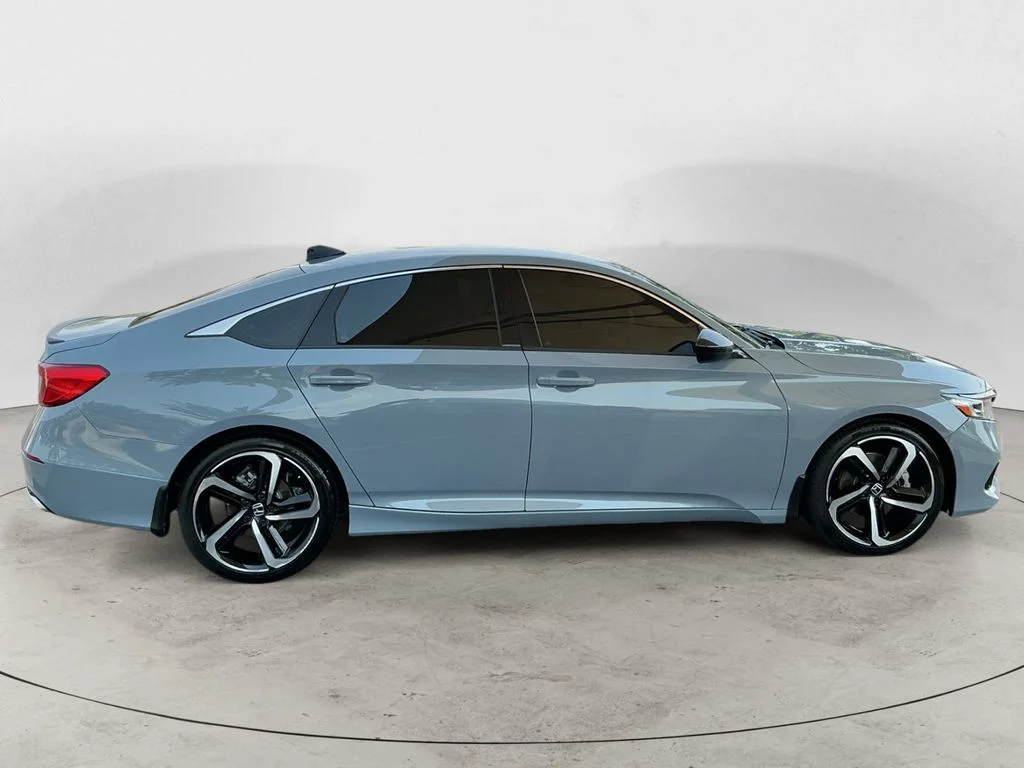 Used 2022 Blue Honda Sport image 4