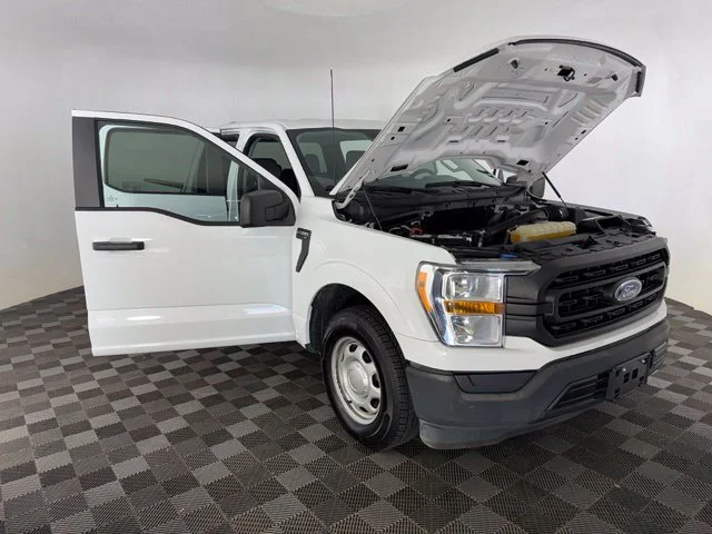 Used 2021 White Ford XL image 12