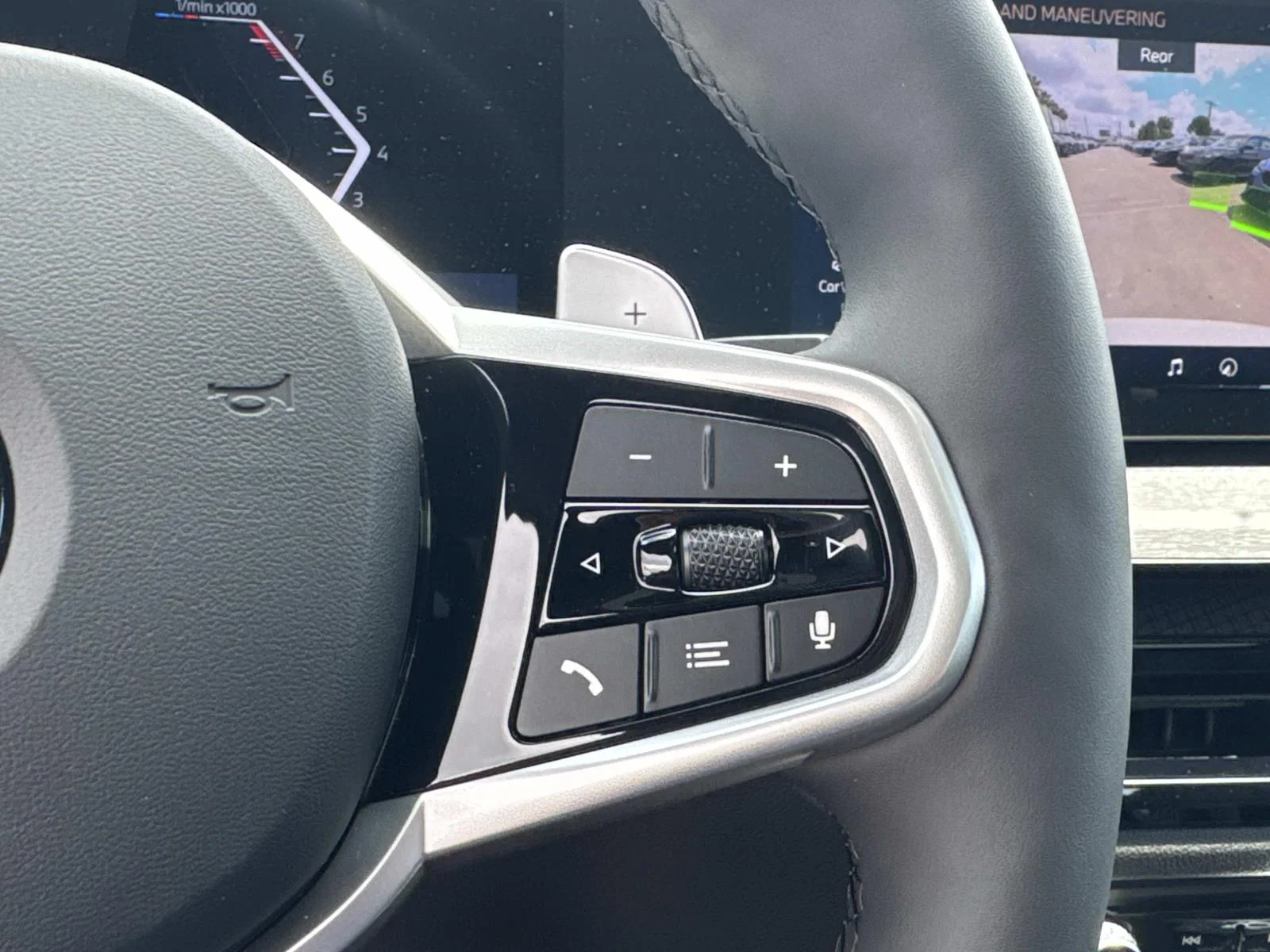 New 2026 Alpine White BMW 330i NA image 18