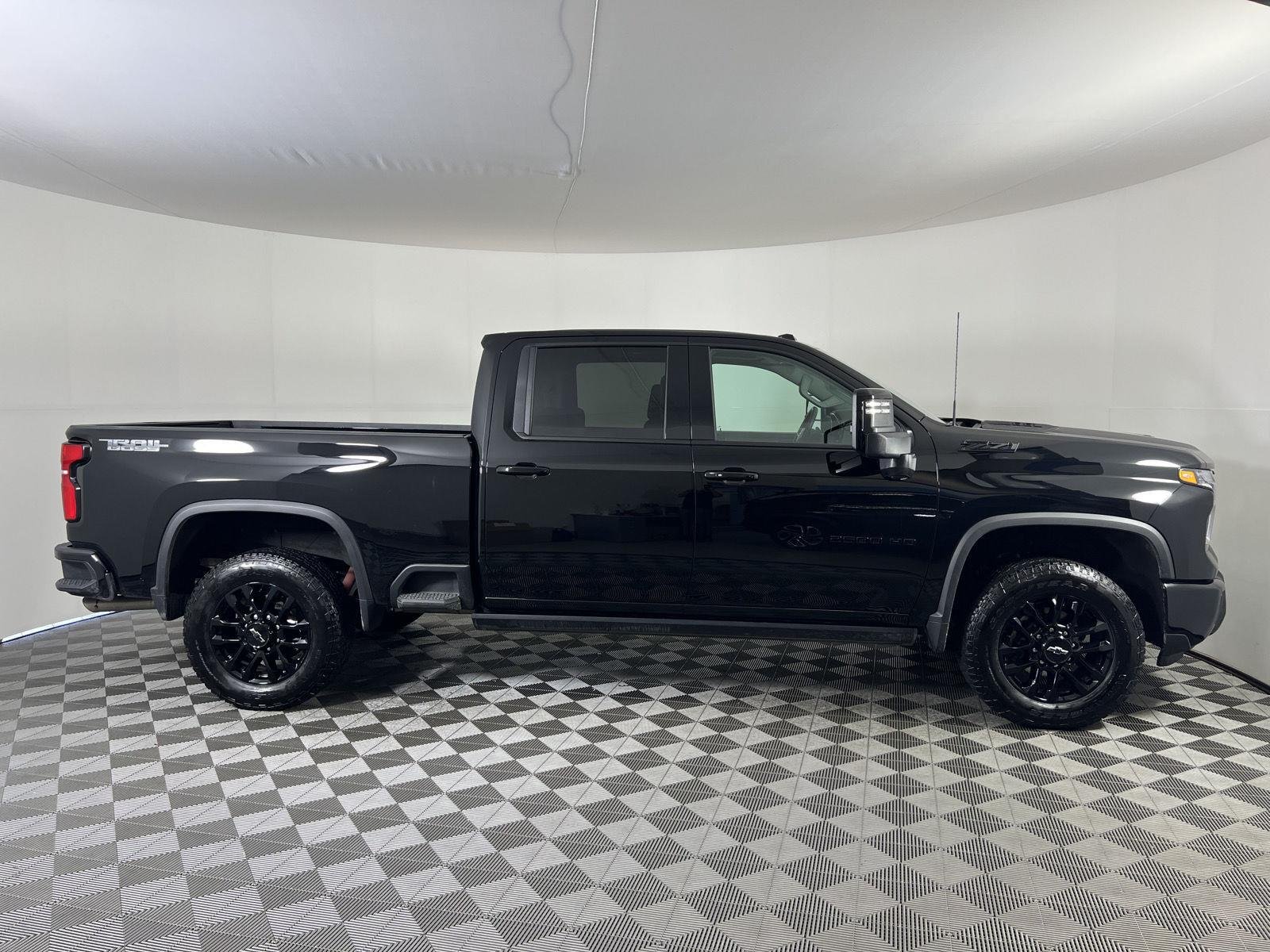 Used 2026 Black Chevrolet LTZ image 25