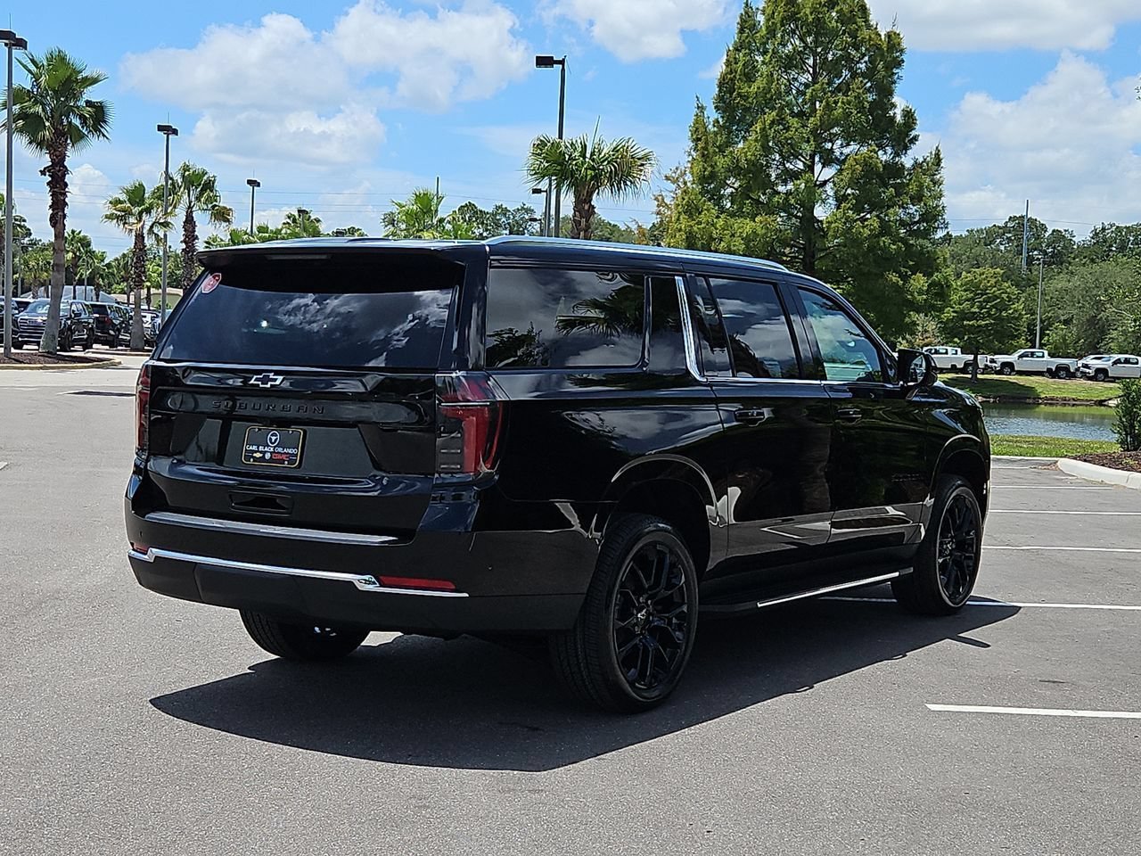 2026 Chevrolet Suburban LS - Photo 8