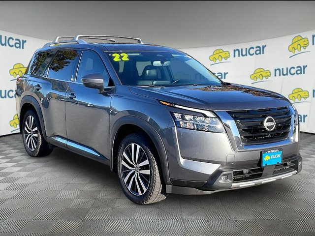 2022 Nissan Pathfinder Platinum