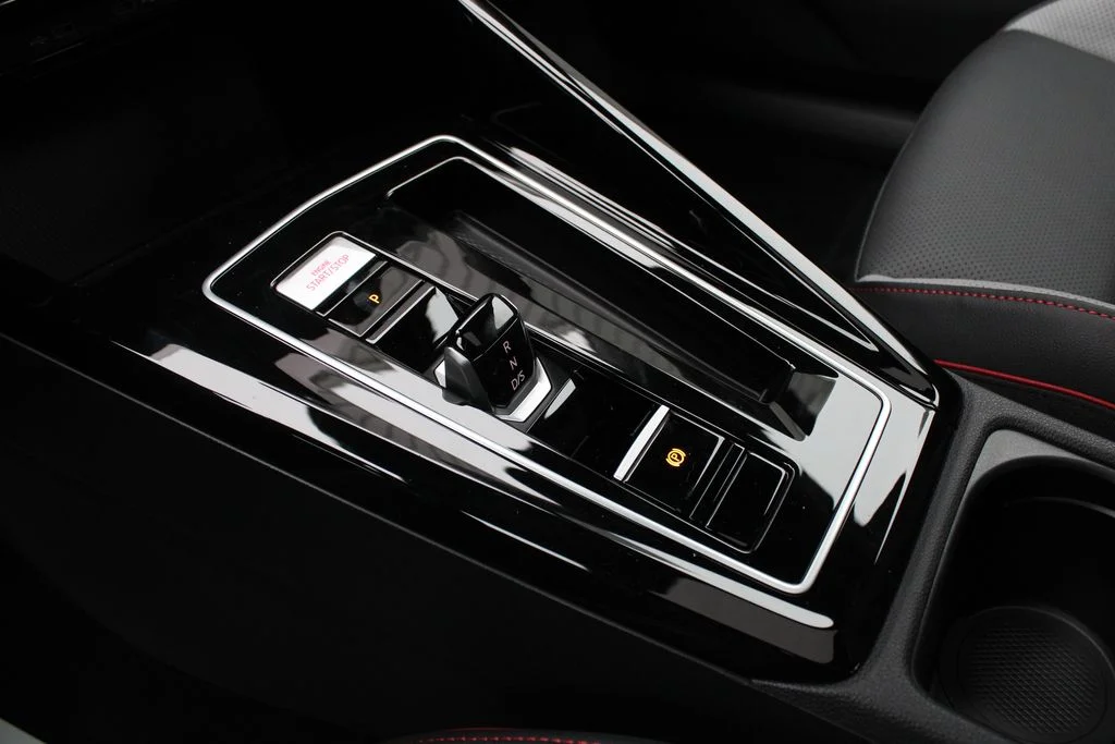 2026 Volkswagen Golf GTI SE - Photo 18