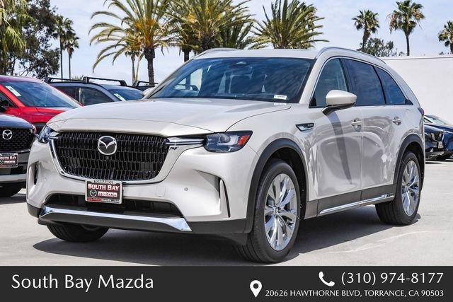 New 2026 Platinum Quartz Metallic Mazda 3.3 Turbo Premium Plus AWD image 3