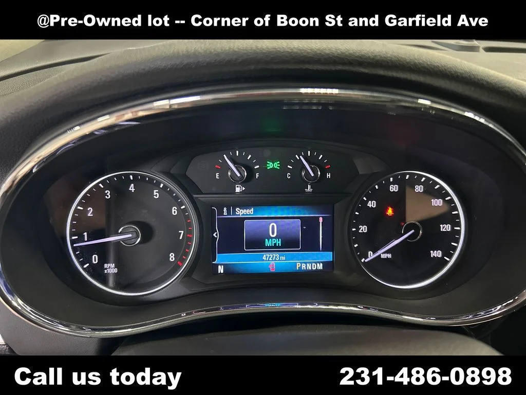 Used 2022 Silver Buick Preferred image 23
