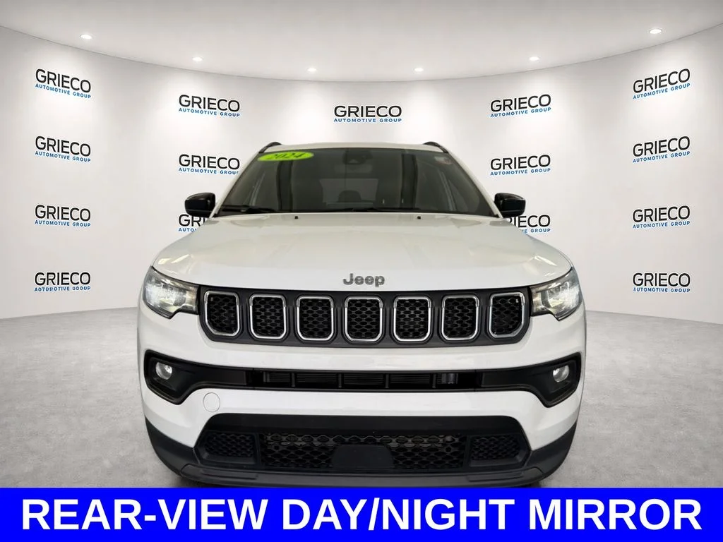 Used 2024 White Jeep Latitude image 2