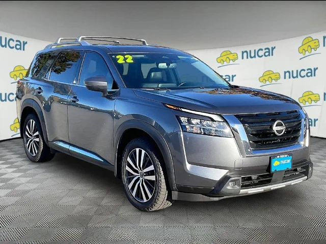 2022 Nissan Pathfinder Platinum