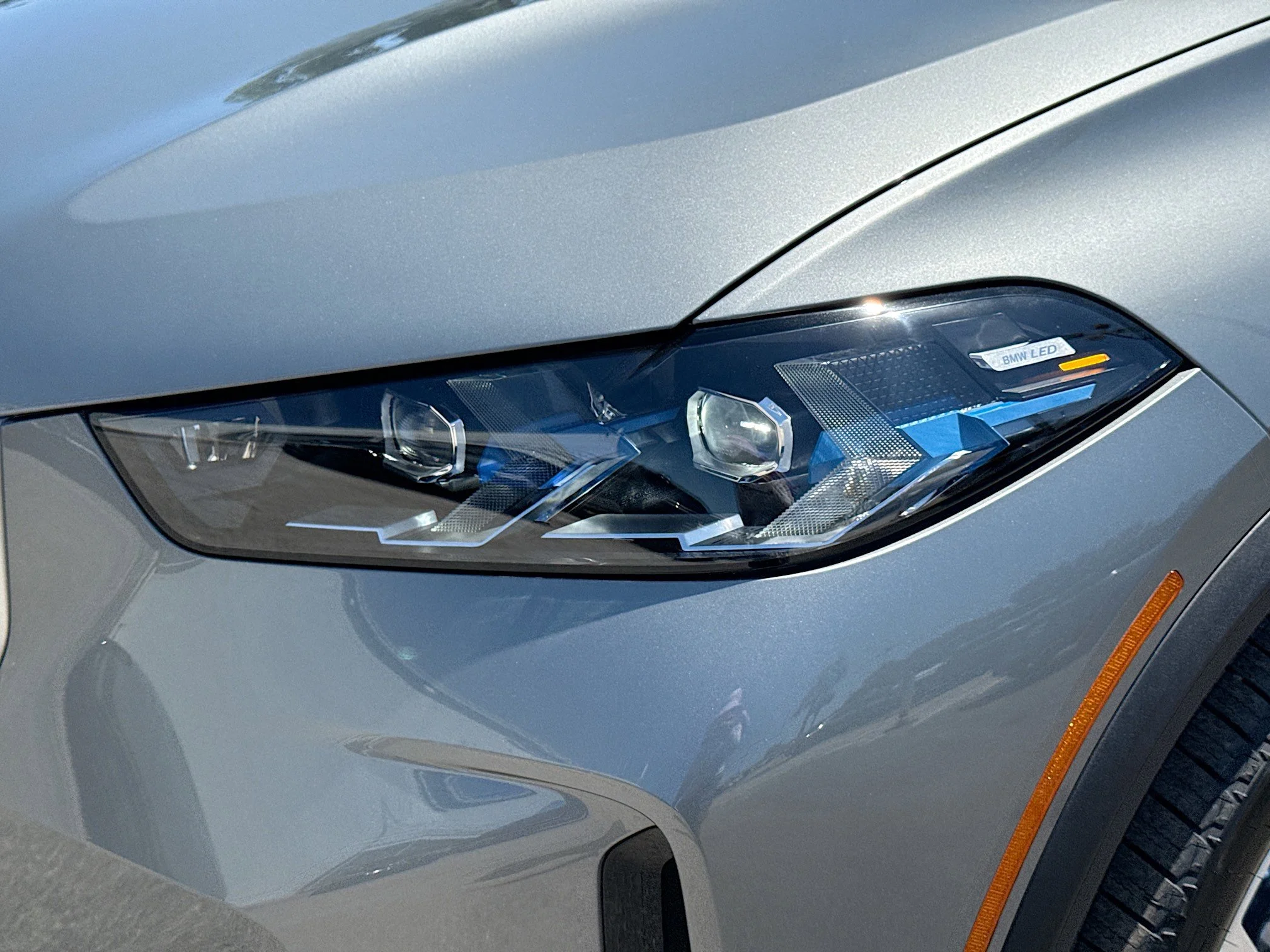 New 2026 Skyscraper Grey Metallic BMW sDrive40i image 9