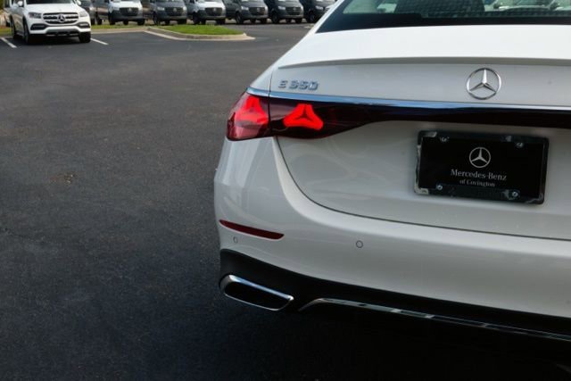 New 2026 Polar White Mercedes-Benz E 350 image 35