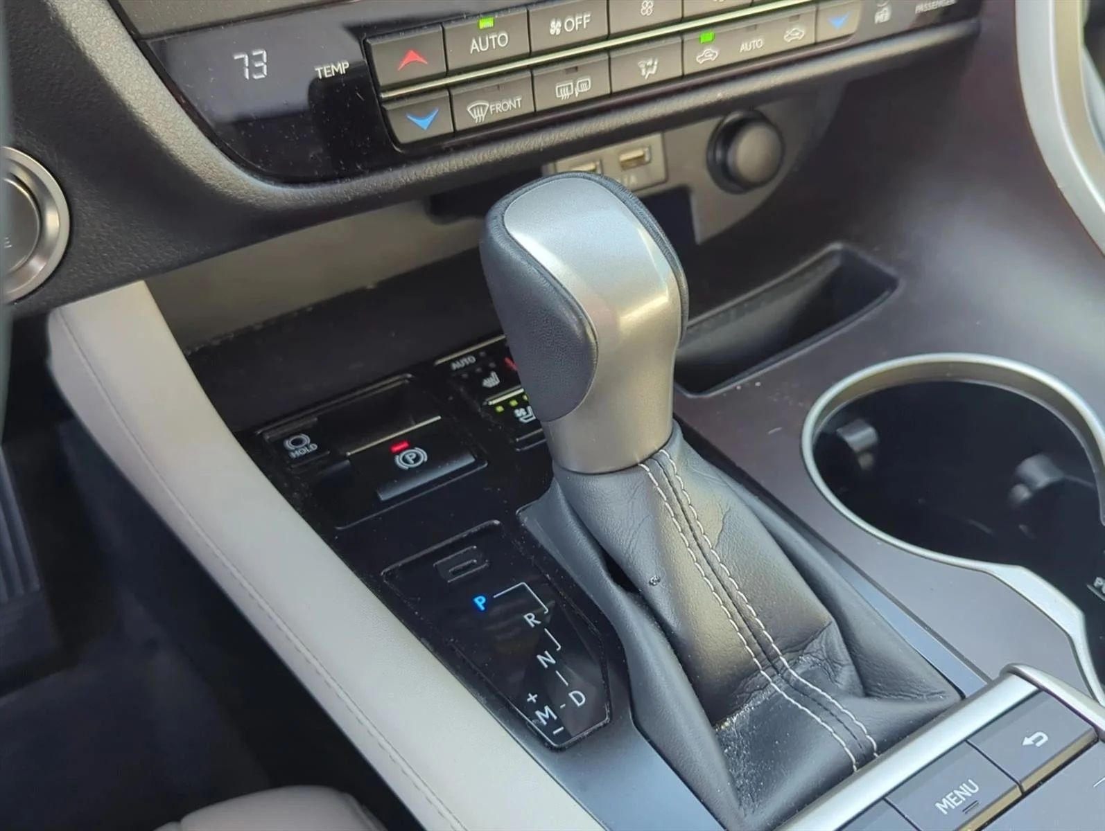 Used 2022 Nori Green Pearl Lexus RX 350 image 22