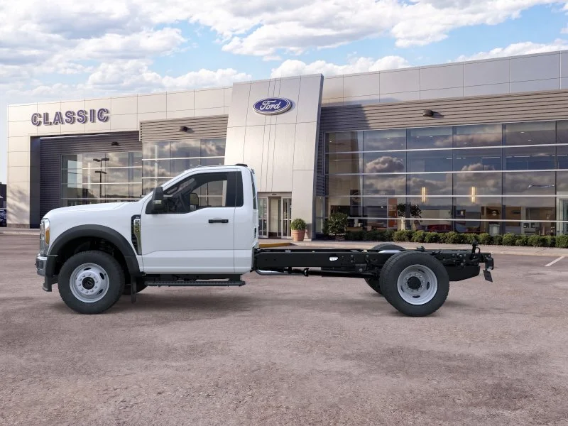 New 2026 Oxford White Ford F-550® XL image 9