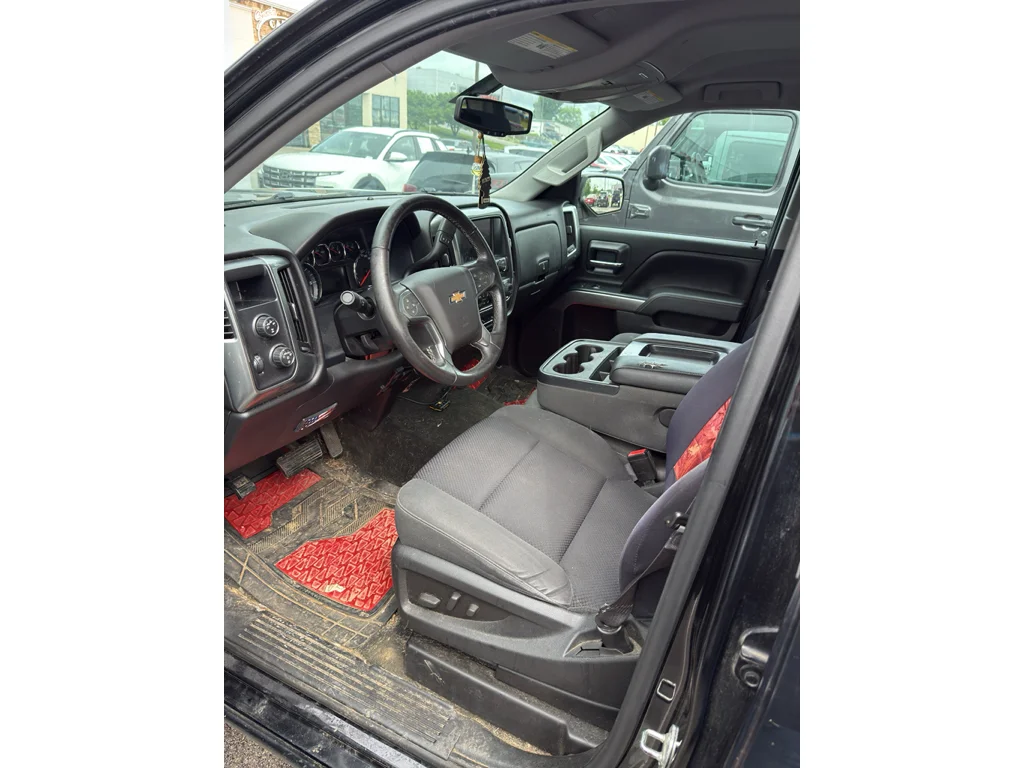 Used 2015 Black Chevrolet LT image 1